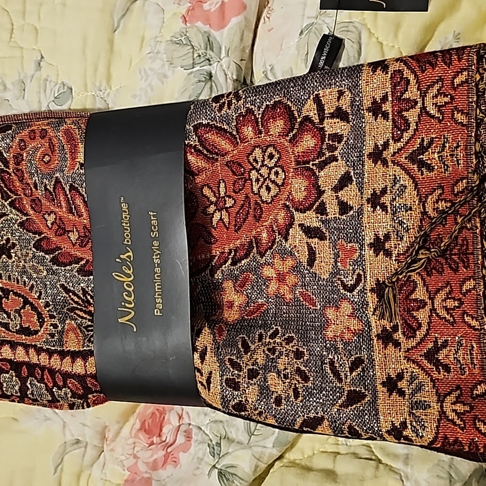 Nicole's Botique pashmina scarf
